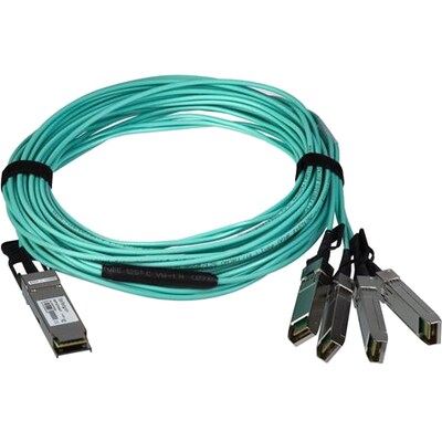 StarTech.com QSFP+ to 4x SFP+, 7 m (23 ft.)