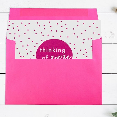 JAM Paper® A7 Colored Invitation Envelopes, 5.25 x 7.25, Ultra Fuchsia Pink, Bulk 250/Box (15916H)