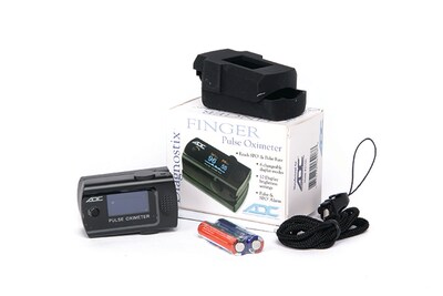 American Diagnostic Corp Digital Fingertip Pulse Oximeter (2100)