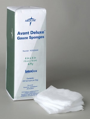 Avant Deluxe™ Non-woven Non-sterile Gauze Sponges, 4 x 4 Size, 3 Ply, 2000/Pack