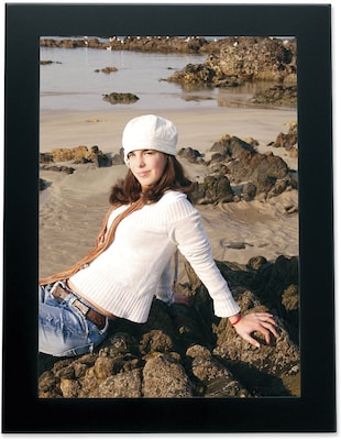 Lawrence Frames 8 x 10 Metal Picture Frame, Black (230080)