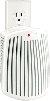 Singer TruAir Plug Mount Odor Eliminator with Carbon Filter (04530G)