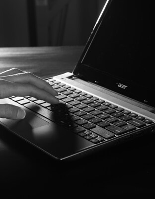 Tech Services Small Business Help Desk Single User 1-Year (Email Delivery)