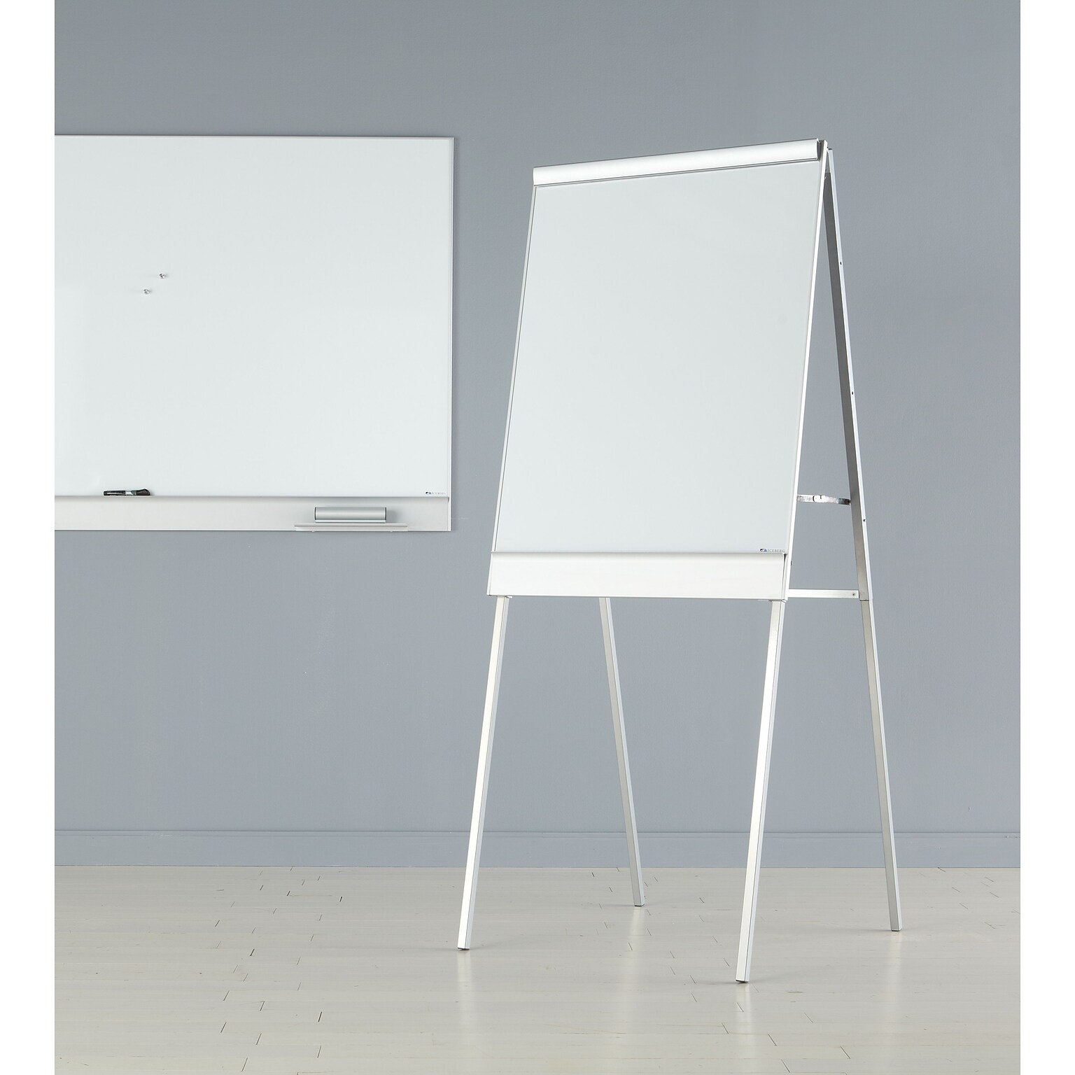 Iceberg Polarity Height Adjustable Dry Erase Flipchart Easel, White (ICE30333)