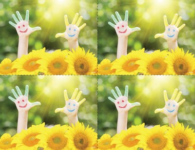 Medical Arts Press® Photo Image Postcards; for Laser Printer; Hands & Flower Smile, 100/Pk