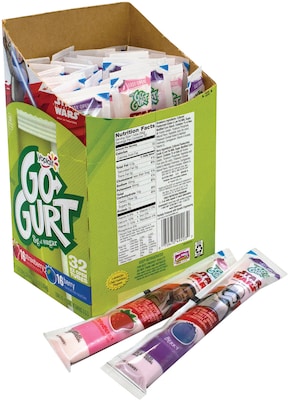 Yoplait Yogurt Go-Gurt Stawberry and Berry Yogurt, 32/Pack (902-00002)