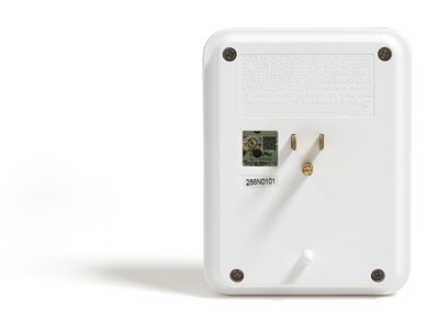 NXT Technologies™ 3-Outlet 2 USB Surge Protector Wall Mount, 600 Joules (NX54320)