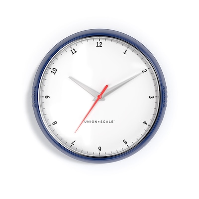 Union & Scale™ Essentials Wall Clock, Plastic, 9.5 (UN57807)
