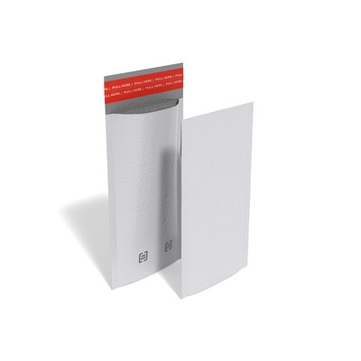 TRU RED™ 5.75W x 9L Self-Sealing Bubble Mailer, #00, White, 25/Carton (TR56616B)