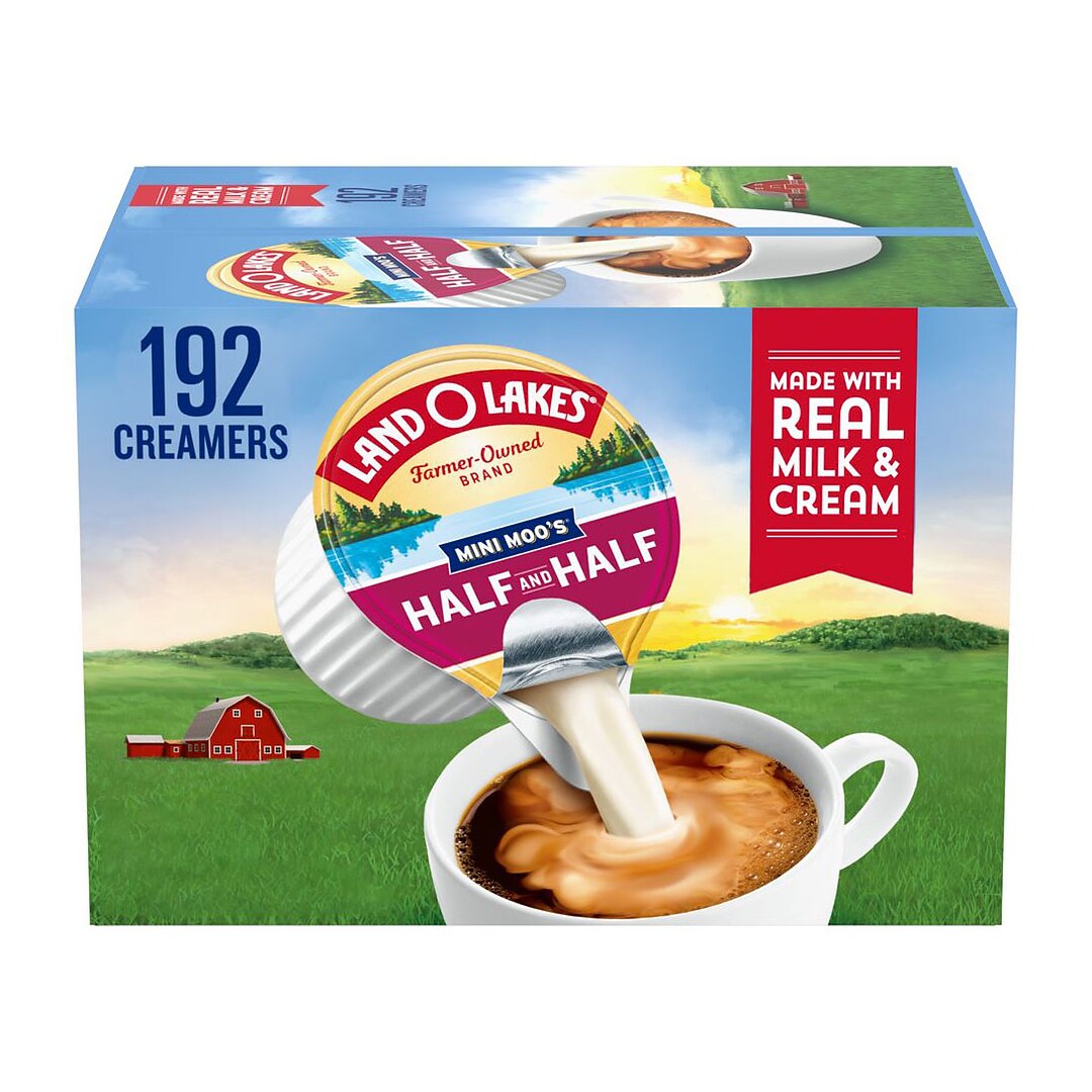 Land O Lakes Mini Moo S Half And Half Liquid Creamer 0 28 Fl Oz 192 Carton Quill Com