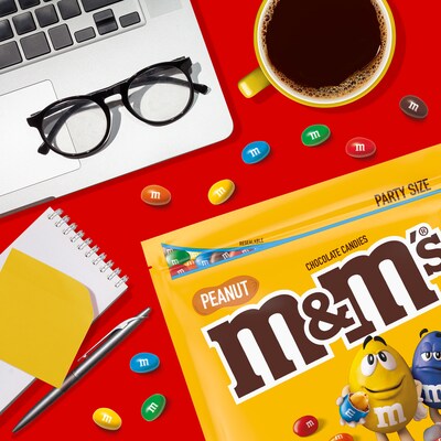 M&M's Party Size Peanut Milk Chocolate Candy Pieces, 38 oz. (MMM55116)