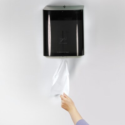 Kleenex Premiere Centerpull Paper Towels, 1-ply, 250 Sheets/Roll, 4 Rolls/Pack (1320)