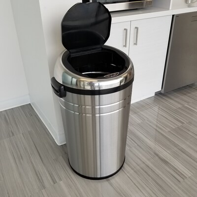 iTouchless Stainless Steel Round Sensor Trash Can with AbsorbX Odor Control System and Wheels, 18 Gal., Silver (IT18RC)