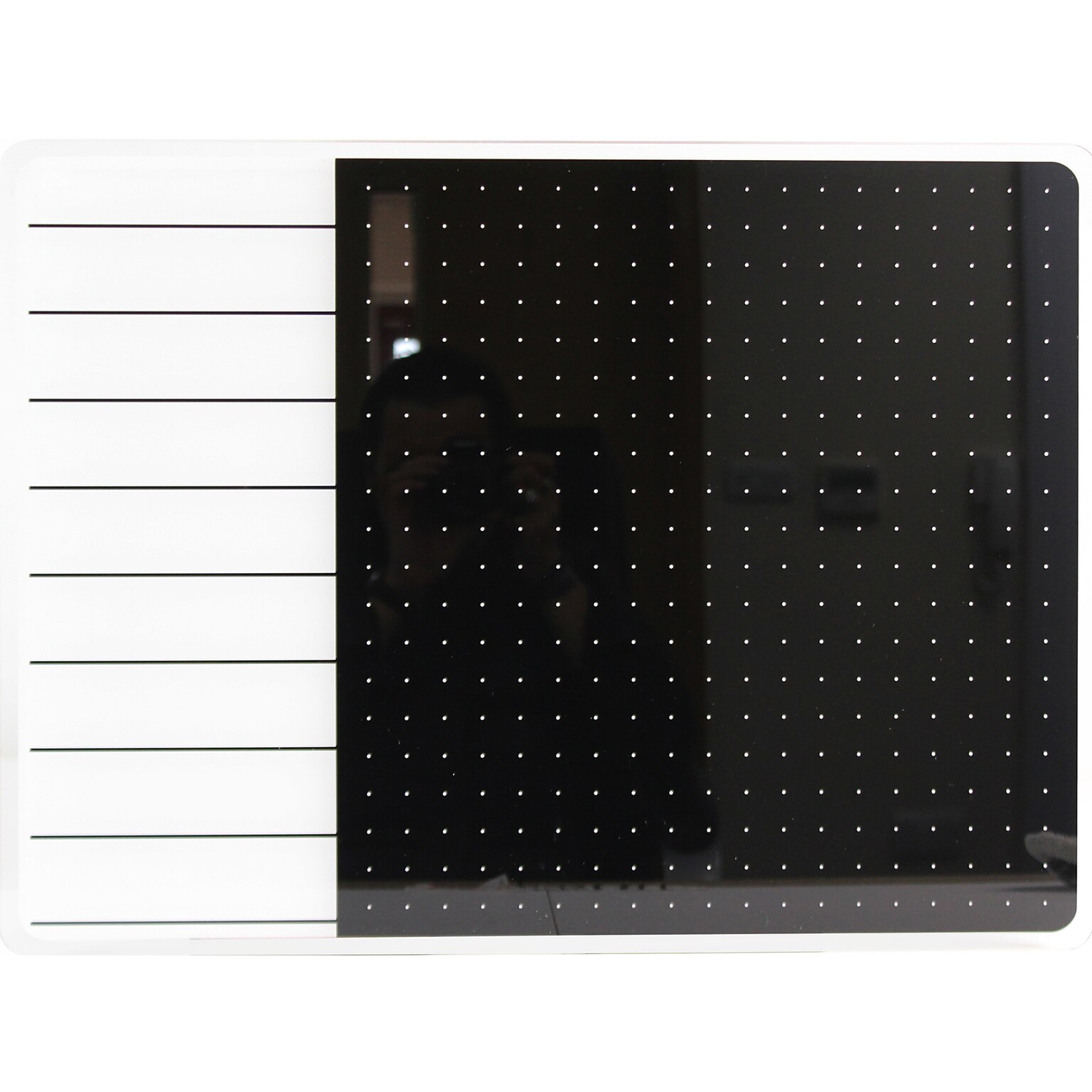 Viztex Glacier Glass Dry-Erase Whiteboard, 17 x 23 (FCVGM1723WP)