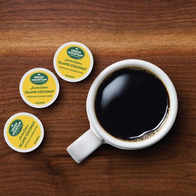 Green Mountain Coffee Roasters Island Coconut Coffee Keurig® K-Cup® Pods, Light Roast, 24/Box (5000365434)