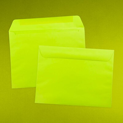 JAM Paper 9 x 12 Booklet Colored Envelopes, Ultra Lime Green, 25/Pack (5156771)