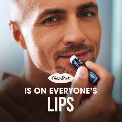 ChapStick Moisturizer Original Flavor, 0.15 Ounce Lip Balm Tube, Skin Protectant, Lip Care, SPF 15 (573072512)