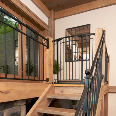 Evenflo Multi-Use Décor Tall Walk-Thru Baby Gate (4471110)