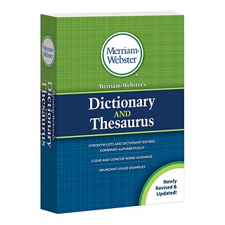 Merriam-Websters Dictionary and Thesaurus, Paperback (978-0-87779-732-6)