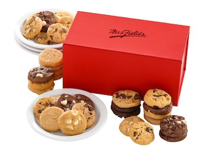 Mrs. Fields Nibblers Crimson Cookie Box, Assorted Flavors, 32 Oz. (ST21EVBOXL036)