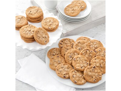 Mrs. Fields Chocolate Chip Cookies, 100 Packs/Box (ST17EV701)