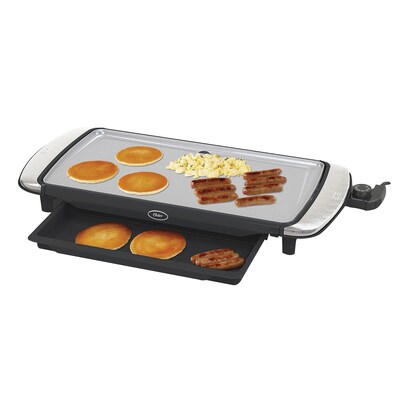 Oster® DuraCeramic™ Titanium Infused Electric Griddle with Warming Tray, Silver (CKSTGRFM20TECO)