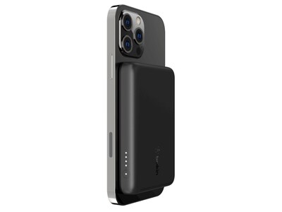 Belkin BOOST CHARGE Magnetic Wireless Power Bank for iPhone 12/13, 2500mAh, Black (BPD002btBK)