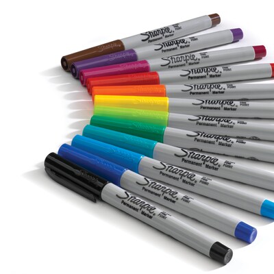 Assorted Fine Point Sharpie Markers - 12 Piece Set