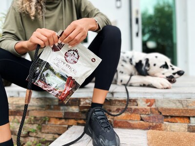 Greater Wild Tender Jerky Sticks for Dogs, Beef, 10 oz. (PGN300002)