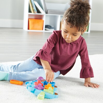 Learning Resources Spike the Fine Motor Hedgehog Puzzle Playmate (LER9103)