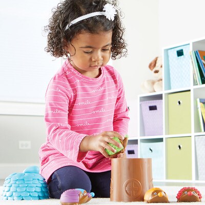 Learning Resources Spike the Fine Motor Hedgehog Sensory Tree House (LER9104)