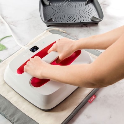 Cricut EasyPress Mini™, Raspberry