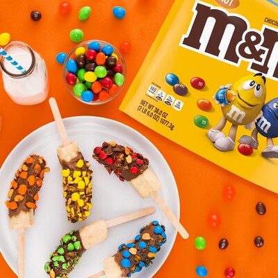 M&M's Party Size Peanut Milk Chocolate Candy Pieces, 38 oz. (MMM55116)