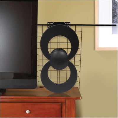 Antennas Direct ClearStream 2V UHF/VHF Indoor/Outdoor DTV Antenna with 20" Mount (C2-V-CJM)