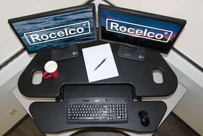 Rocelco 46"W 5"-18"H Adjustable Corner Standing Desk Converter, Black (R CADRB-46)