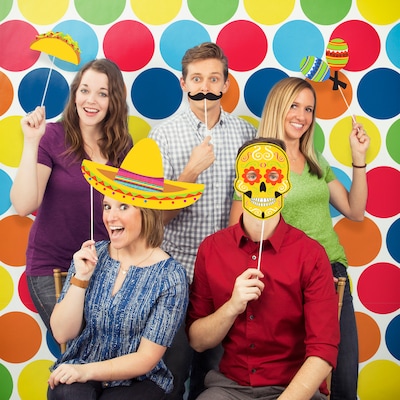 Creative Converting Fiesta Photo Booth Kit (DTC2568E1P)