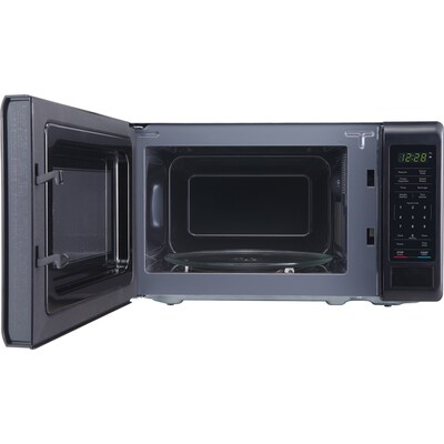 Magic Chef 0.7-Cu. Ft. 700W Countertop Digital Touch Microwave, Black (MC77MB)