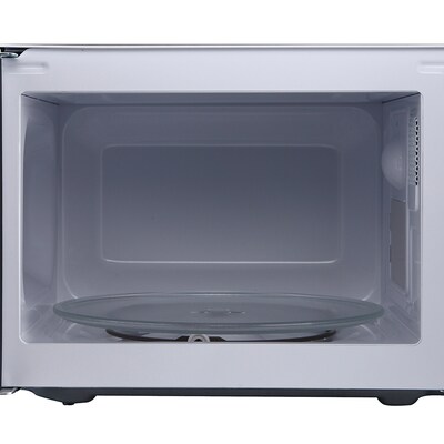 Magic Chef 0.7-Cu. Ft. 700W Countertop Digital Touch Microwave, White (MC77MW)