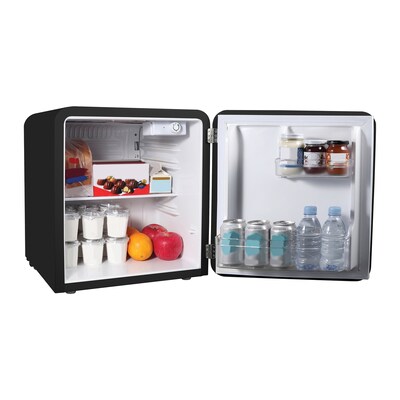 Magic Chef MCR16CHB 1.6-Cu. Ft. Retro Mini Fridge with Manual Defrost, Black