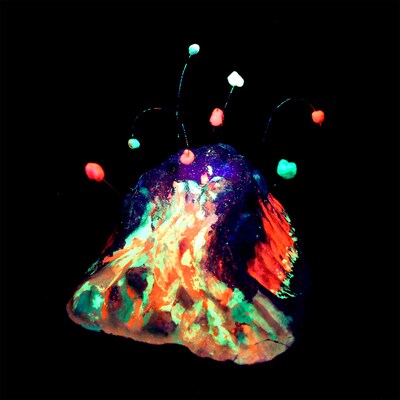 WILD ENVIRONMENTAL SCIENCE Rainbow Volcano Lava Lab (CTUWES118XL)