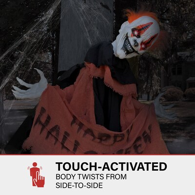 Haunted Hill Farm Clown Animatronic Tree Hugger (HHCLOWN-28HLSA)