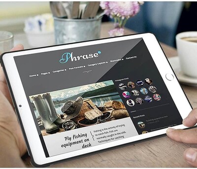 SaharaCase Apple iPad 10.2" (9th Gen 2021) Protection Bundle, Hybrid-Flex Case with Tempered Glass Screen, Clear Black