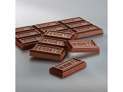 Hershey's Assorted Milk Chocolate Candy Bars, 52 oz. (HEC20650)