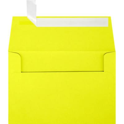 JAM Paper A4 Self Seal Invitation Envelopes, 4 1/4 x 6 1/4, Citrus Yellow, 500/Pack (4872-L20-500)