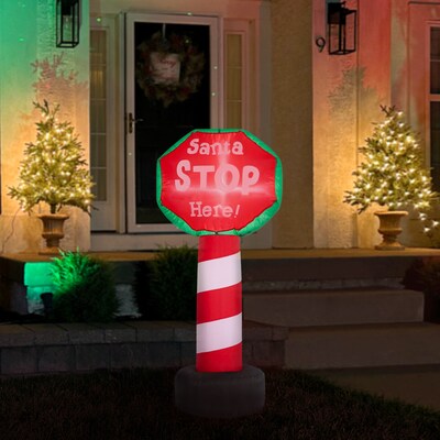 Fraser Hill Farm 3.5' Prelit "Santa Stop Here" Sign Inflatable (FHFXMASSGN031-L)