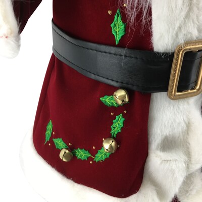 Fraser Hill Farm 28-In. Classic Santa Claus Figurine (FHFSC028-2RED1)