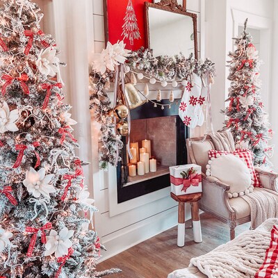 Fraser Hill Farm 6.5 ft. Slim Mountain Pine Flocked Artificial Christmas Tree (FFMPS065-0SN)