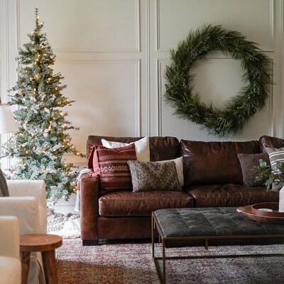 Fraser Hill Farm 6.5 ft. Buffalo Fir Slim Pre-Lit Artificial Christmas Tree, 400 Lights (FFBF065-3SN)