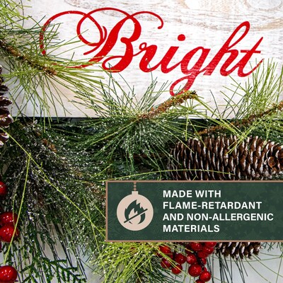 Fraser Hill Farm 26" Frosted Wreath (FF026CHWR001-0GR)