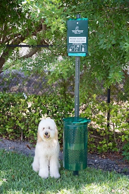 Poopy Pouch 10 Gallon Steel Trash Cans with Lid, Green (PP-H-Kit)